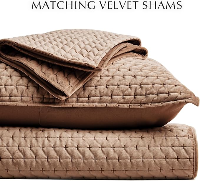 EVERGRACE Luxury Velvet Quilt Set Queen Size 3 Piece, Soft Cross-Stitch Velvet Comforter Set with Pillow Shams, Lightweight Coverlet Bedspread Bedding Set for All Seasons, Tobacco Brown