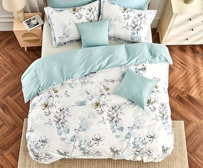 Queen Size Duvet Cover Set with Button Closure - Light Blue and Yellow Botanical Luxury Bedding for a Comfortable Sleeping