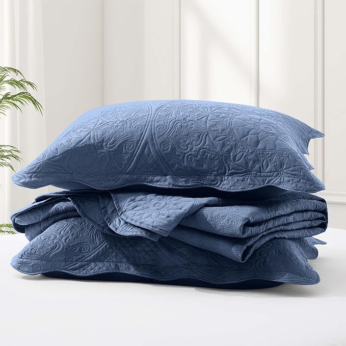 MOONLIGHT20015 California King Quilt Bedding Set Size (118"x106") + 2 Pillow Shams (20" x 36"+ 2") - 3 Pcs All Season Reversible Microfiber Coverlet Embossed Floral Quilt Bedspread (Light Blue)