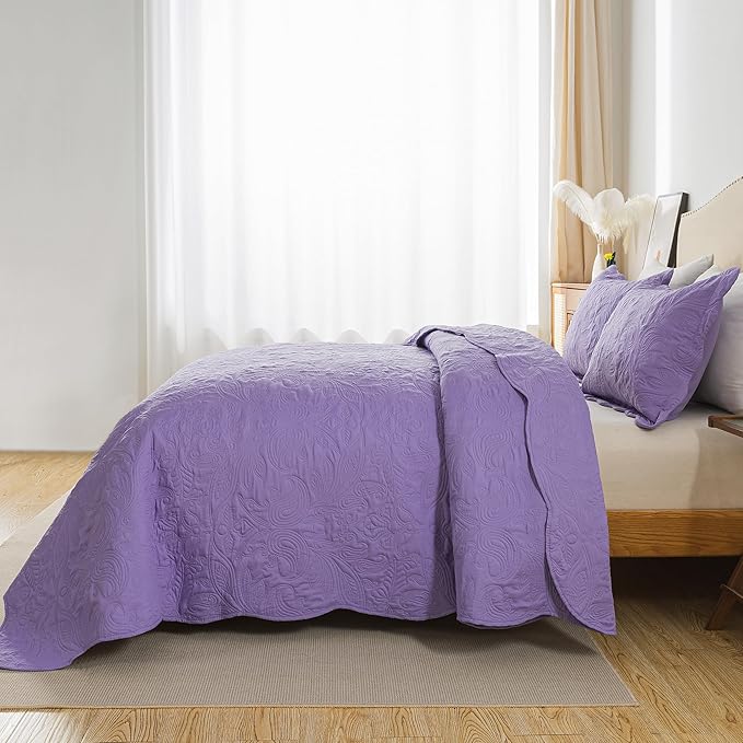 HoneiLife Queen Quilt Bedding Set - 3 Piece Microfiber Quilt Sets Lightweight Bedspreads Reversible Coverlets Rustic Bed Cover Floral Bedding Set All Season Quilts-Purple