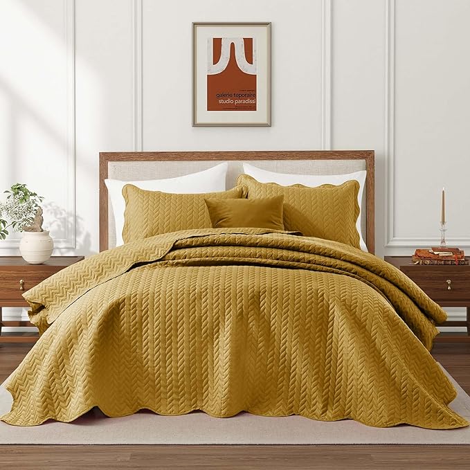 IR Imperial Rooms Twin Quilt Bedding Set (68” x 86”) - Bulk Pack of 10 Wholesale for Hotels, Guest Bedroom & Airbnbs - Lightweight Microfiber Reversible Embossed Quilts Bedspreads (Ochre)