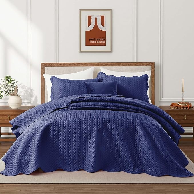 IR Imperial Rooms 8 Pack Quilt King Size Bedding (106" x 96") - Bulk Wholesale for Hotels, Guest Bedroom & Airbnbs - Lightweight Microfiber Reversible Embossed Quilts Bedspread (Navy)