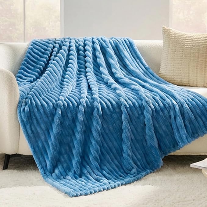 Blue Fleece Throw Blanket for Couch, Super Soft Cozy Blanket for Home Decor, Perfect Cozy Gifts for Women Men Gifts, Lightweight All Season Couch Blanket, 50x70 Inches