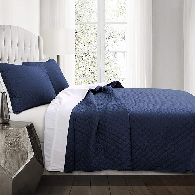 Lush Decor Ava Quilt Diamond Pattern Solid 3 Piece Oversized Bedding Blanket Bedspread Set - Full/Queen - Navy