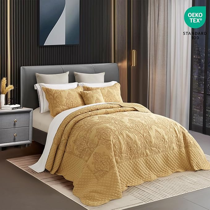 CHIXIN Bedspread Coverlet Set Queen Size - Lightweight Bedding Cover - Beautiful Stitching - 5 Piece Reversible Bedspread - Luxury Damask Paisley Pattern (Queen, Honey-Gold)