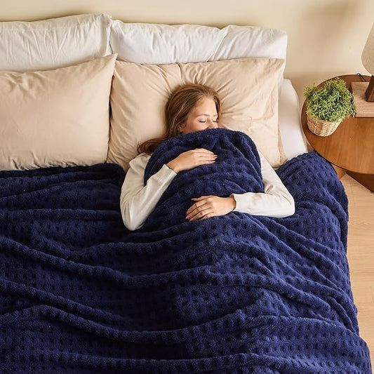 NEWCOSPLAY Super Soft Queen Blanket Navy Premium Silky Flannel Fleece 3D Waffle Checkered Lightweight Bed Blanket All Season Use (Dark Navy, Queen(90"x90"))