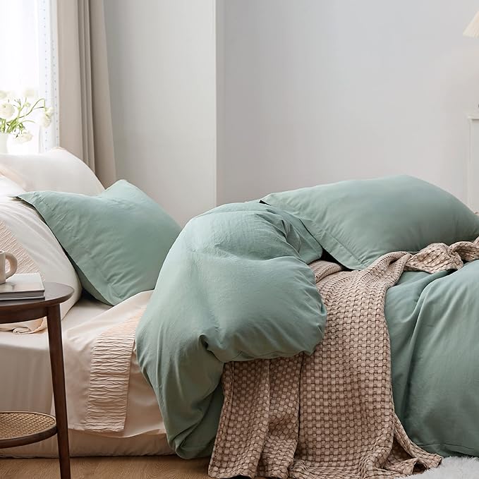 Bedsure Sage Green Duvet Cover Full Size - 3 Pieces Prewashed Extra Soft Cotton-Like Polyester Bedding Set, Includes 1 Duvet Cover 80x90 Inches with Zipper Closure & 2 Pillow Shams, No Comforter