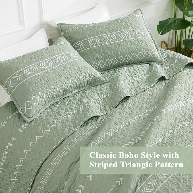 Andency Sage Green King Size Quilt Set, 3 Pieces Boho Lightweight Soft Striped Bedspread for All Season (106"x96"), Printed Bohemian Microfiber Reversible Coverlet Comforter Sets