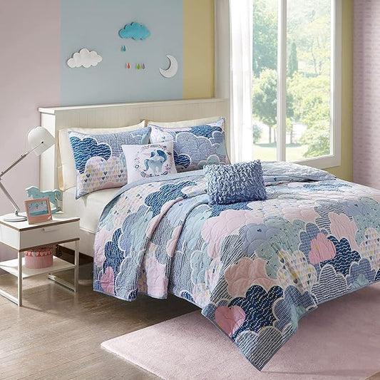 Intelligent Design Kids Reversible Cotton Quilt Set - Vibrant Fun, Playful Print, All Season Children Bedding Coverlet Bedspread, Decorative Pillow, Bedroom Décor, Full/Queen, Cloud Blue 5 Piece