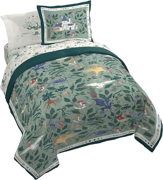 Jay Franco Kids Comforter Set Includes Sheets and Pillow Covers - Soft and Cozy Bed Set for Stylish Room Decor, Official Licensed Product, Green - Harry Potter, 7 Piece Queen