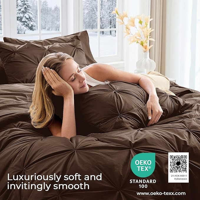 Sasttie Twin Comforter Set, 5-Piece Bed in a Bag, Pintuck Bedding Sets for All Season, Includes Comforter, Flat Sheet, Fitted Sheet, Pillowcase and Pillowsham, Dark Brown