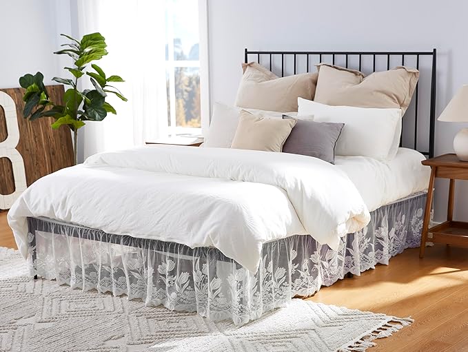 WARM HOME DESIGNS King Size Bed Skirt for Bed. Our White Bed Skirt Goes Great with Farmhouse or Victorian Bedding for Any Bedroom Decor. DO White King