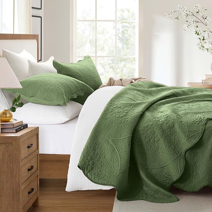 IR Imperial Rooms Queen Quilt Bedding Set Size (90" x 96") + 2 Pillow Shams (20" x 26"+ 2") - 3 Pcs All Season Lightweight Reversible Microfiber Coverlet Floral Embossed Quilt Bedspread (Olive Green)