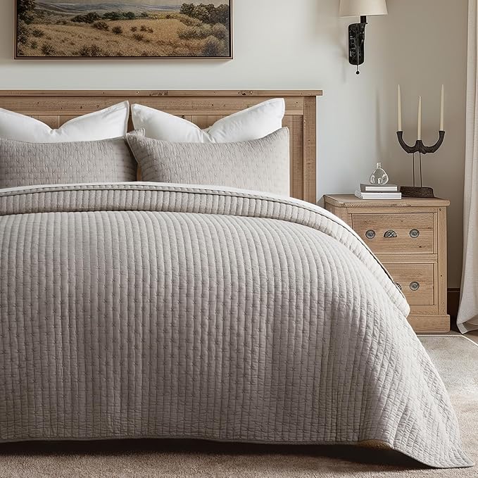 EVERGRACE Cross Stitch Pre-Washed Cotton Quilt Bedding Set Queen Size, Oversized 3 Pieces Lightweight Bedspread Coverlet for All Season, with 2 Matching Shams, Taupe, 92"x96"