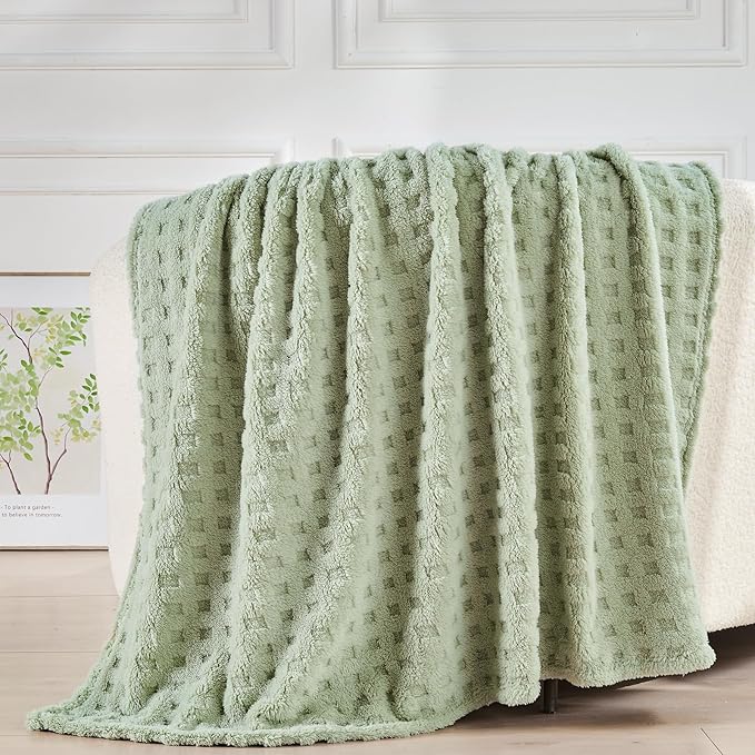 NEWCOSPLAY Super Soft Throw Blanket Green Premium Silky Flannel Fleece 3D Waffle Checkered Lightweight Bed Blanket All Season Use (Sage Green, Throw(50"x70"))