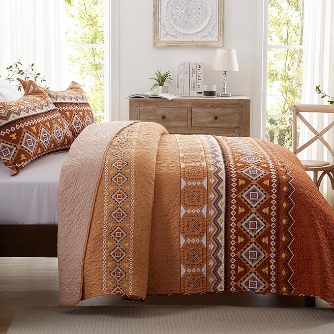 LEAONME 2 Pieces Twin Size Quilt Set Burnt Orange Rust Bohemian Bedspread Coverlet Lightweight Microfiber Bedding Set 68x86 Inch Bed Cover for All Seasons (1 Quilt, 1 Pillow Sham)