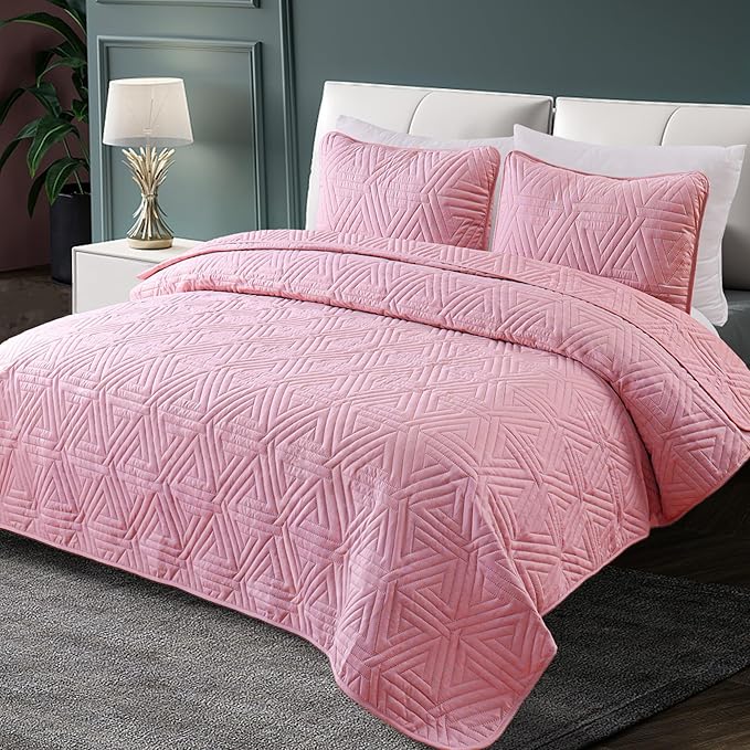 Whale Flotilla Soft Twin Size Quilt Set for All Seasons, 2-Piece Ultrasonic Geometric Quilts Bedding Set, Lightweight Reversible Bedspread, Coverlet, Bed Cover with Pillow Sham, Pink