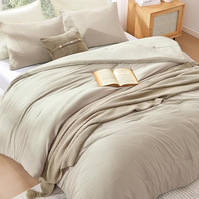 WRENSONGE Twin/Twin XL Comforter Set for Girls Boys Teens, 1 Light Oatmeal Comforter & 1 Pillow Sham, Soft Lightweight Kids Comforter Sets for All Seasons Dorm Bedding