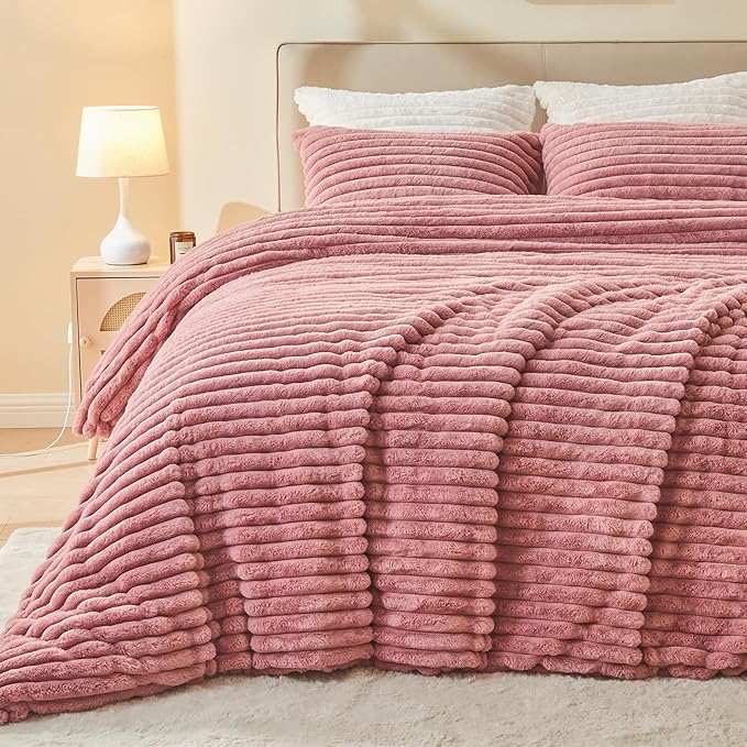 EMME Faux Fur Duvet Cover Queen Size, 3 Pieces Ultra Soft Fluffy Comforter Cover, Cozy Warm for Winter, Luxury Elegant Shaggy Striped Design Bedding, 1 Duvet Cover & 2 Pillow Shams (Queen, Old Pink)