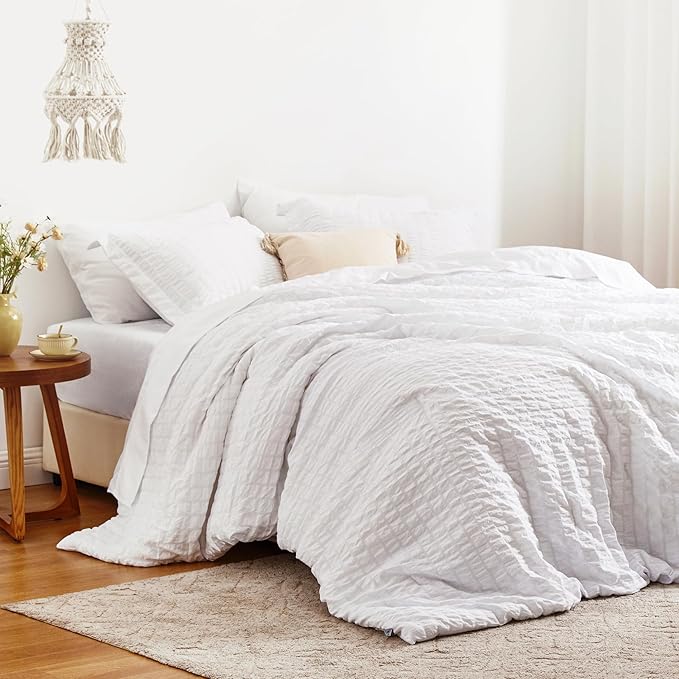 Love's cabin Seersucker White Queen Comforter Set, 7-Piece All Season Lightweight Bed in a Bag Bedding Set with Comforter, Flat Sheet, Fitted Sheet, Pillowcases and Shams | Soft, Breathable, Lightweight
