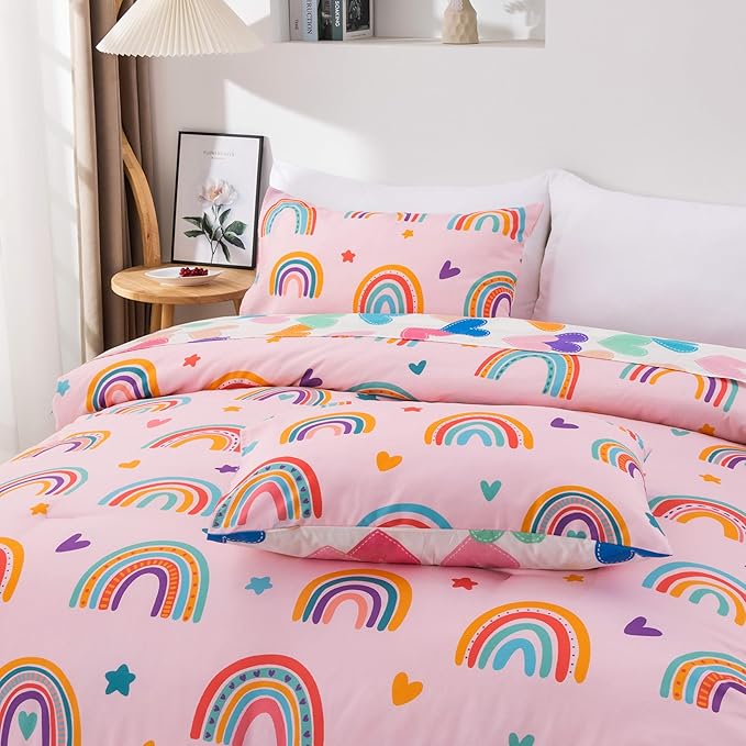 Btargot Lightweight Soft 3 Piece Rainbow Comforter Set with 2 Pillow Covers, Cartoon Love Hearts Flowers and Sun Moon Star Bedding Set for Girls Boys Kids, Full Blush