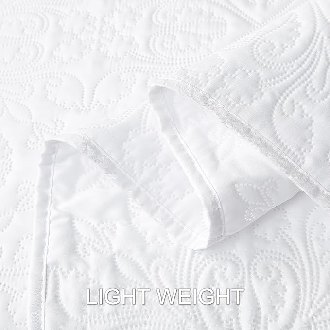 Hansleep White Quilt California King Size - Baroque Ultrasonic All Season Bedspread California King, Soft Lightweight Coverlet Bedding Set, 3 Piece (1 Quilt, 2 Pillow Shams)