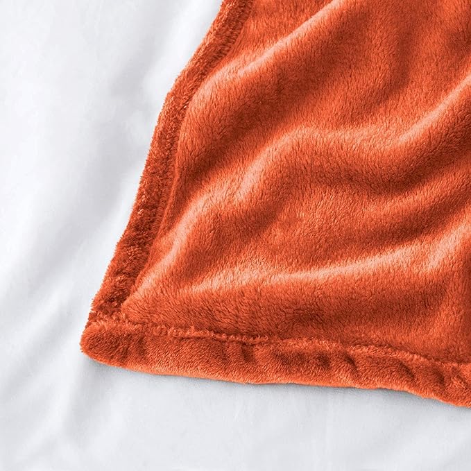 MOONLIGHT20015 Fleece Throw Blanket Super Soft Cozy for Couch, Sofa and Camping Lightweight 400 GSM Luxury Fluffy Microfiber Bed Blankets 50 x 60 Inches (Throw/Travel, Rust)
