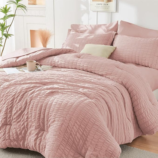 HYMOKEGE Rose Gold California King Comforter Set Seersucker 7 Pieces, All Season Luxury Bed in a Bag Queen for Bedroom, Bedding Set with Comforter, Sheets, Pillowcases & Shams