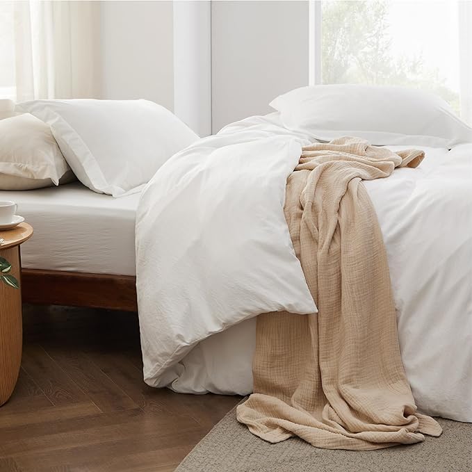 Bedsure California King Size Duvet Cover with Fitted Sheet - 4 Pieces Prewashed Cotton-Like Polyester Extra Soft Bedding Set, Includes 1 Duvet Cover 104''x98'', 2 Pillow Shams, 1 Fitted Sheet, White