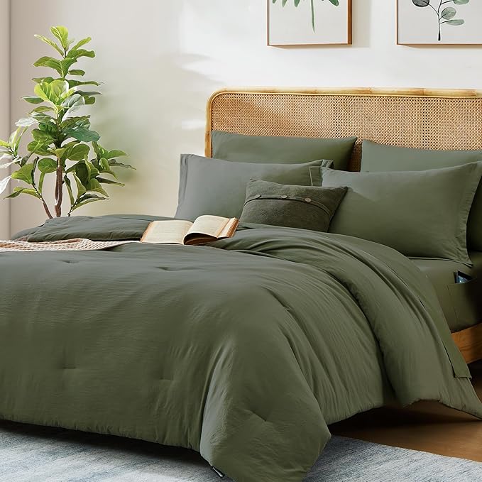 WRENSONGE Oversized Queen Comforter Set - 7 Pieces Olive Green Bed in a Bag Queen with Sheets, 2 Pillow Shams, and 2 Pillowcases- Warm Bedding Sets Queen for All Season