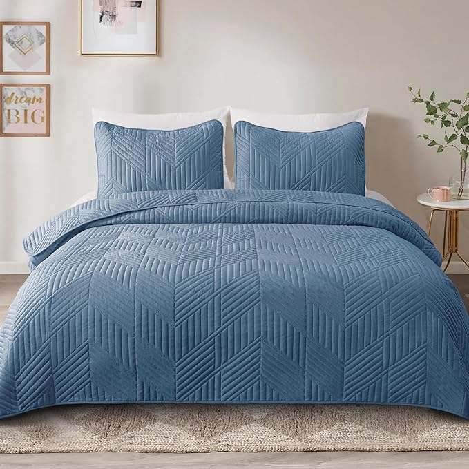 Exclusivo Mezcla Ultrasonic Twin Quilt Bedding Set, Lightweight Grayish Blue Bedspreads Soft Modern Geometric Coverlet Set for All Seasons (1 Quilt and 1 Pillow Sham)