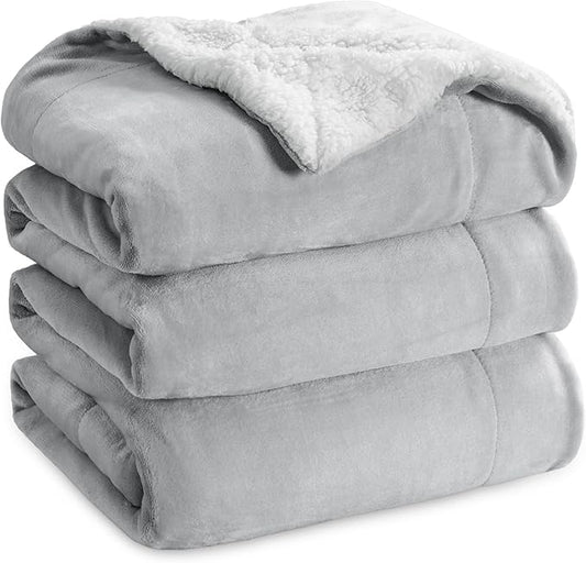 Bedsure GentleSoft Sherpa Fleece Blanket Queen Size for Bed, Non-Heated, Thick and Warm Throw for Women and Men, Soft Fuzzy Plush Queen Blanket for Winter, Light Grey, 90x90 Inches