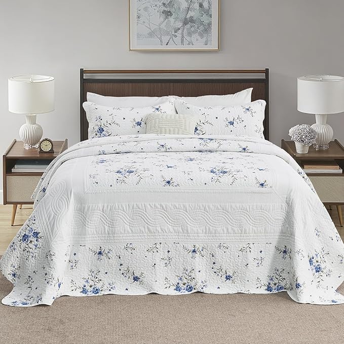 Floral Bedspreads Queen Size Extra Large, 120x102 Oversized Quilt Bedspread Coverlet, 100% Cotton Blue and White Bedding Set with Shams, Lightweight Soft Quilted Thin Comforter, 3 Piece