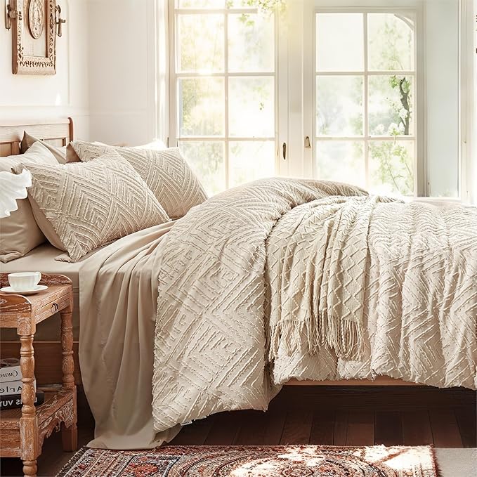 Zzlpp King Size Comforter Set 7 Pieces, Beige Tufted Bed in a Bag with Comforter and Sheets, All Season Boho Bedding Sets with 1 Comforter, 2 Pillow Shams, 2 Pillowcases, 1 Flat Sheet, 1 Fitted Sheet