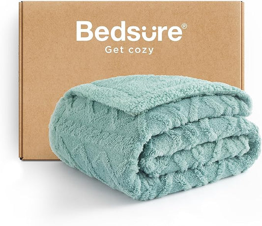 Bedsure Gentlesoft Sherpa Fleece Blanket Twin Size for Bed - Fluffy & Cozy Cable Jacquard Tufted for Women Gift, Thick and Warm Christmas Blanket for Winter, Sage Green, 60x80 Inches