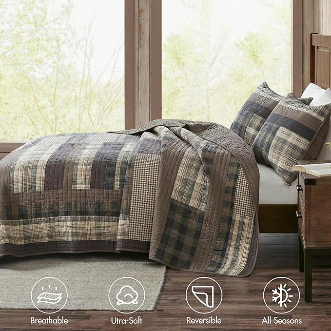 Woolrich Winter Plains Reversible Quilt Set - Cottage Styling Reversed to Solid Color, All Season Lightweight Coverlet, Cozy Bedding Layer, Matching Shams, Oversized Full/Queen, Stripes Taupe 3 Piece