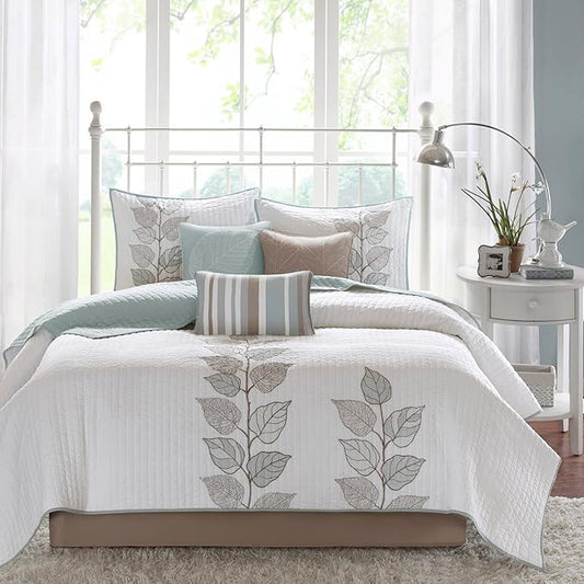 Madison Park Caelie Quilt Modern Classic Design All Season, Breathable Coverlet Lightweight Bedding Set, Matching Shams, Decorative Pillow, Full/Queen(90"x90"), Leaf Blue 6 Piece