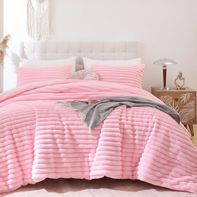 Smoofy Fluffy Full Size Comforter Sets 3 Pieces - Pink Fleece Fluffy Comforter Set, Luxury Fuzzy Full Bed Set, Soft Comforter Full Size All Season, Heavy Faux Fur Comforter with 2 Pillow Cases