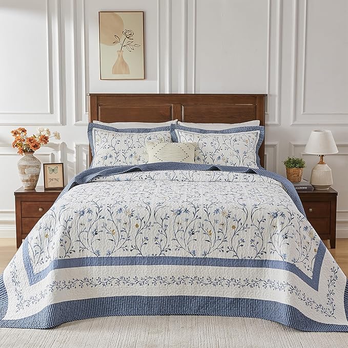 Oversized Queen Bedspread 102"x120" - 100% Cotton Lightweight All-Season Quilted Coverlet with Vine Floral Design - Elegant Farmhouse & Modern Bedding - Oversized Queen Quilt in Blue/White