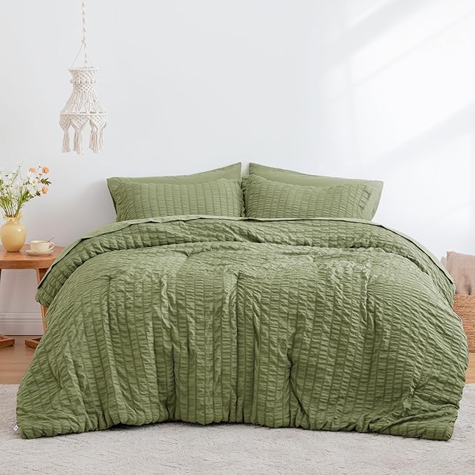 Love's cabin Seersucker Sage Green King Size Comforter Set, 7-Piece All Season Lightweight Bed in a Bag Bedding Set with Comforter, Flat Sheet, Fitted Sheet, Pillowcases and Shams | Soft, Breathable, Lightweight