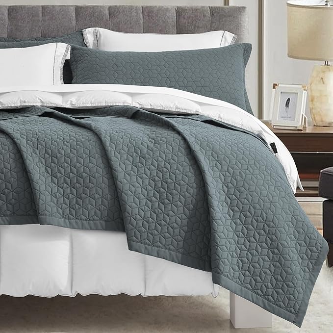 Oversized King Bedspread 128x120 Extra Wide, Modern & Contemporary Look, Lightweight Bedding Cover, Reversible, 5 Piece, 100% Microfiber, Silver Grey
