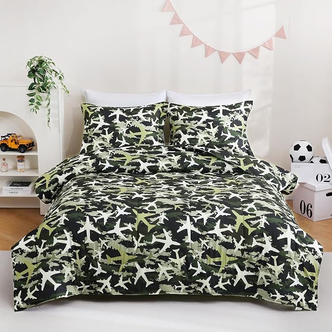 Yibeizi Airplane Comforter Set for Boys Twin, Kids Green Camouflage Printed Bedding Set with Pillow Sham, Cute Lightweight Soft Breathable Machine Washable Quilted Bed Comforter Set 2 Piece