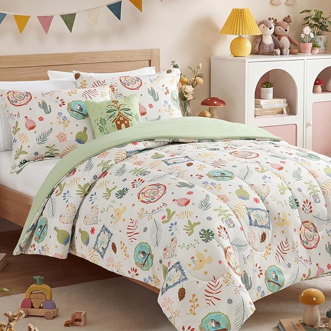 Kids Comforter Set Full Size for Girls, Forest Friends Bedding Set 1 Comforter, 1 Decor Pillow, 2 Pillow Shams