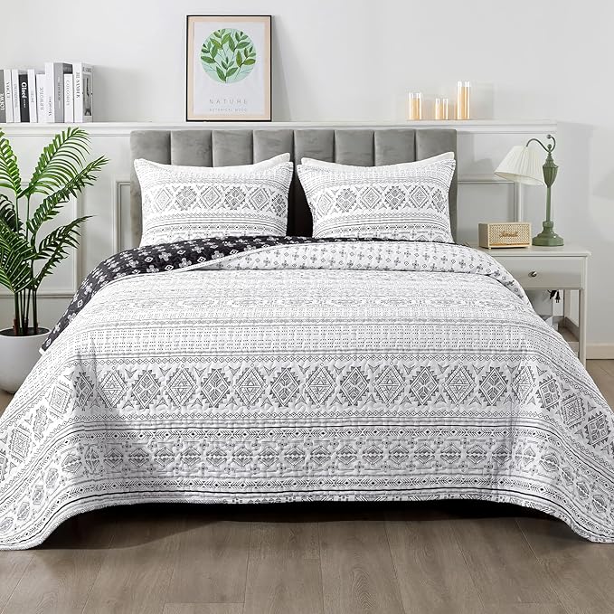 Andency Black White King Size Quilt Set, 3 Pieces Boho Lightweight Soft Striped Bedspread for All Season (106"x96"), Printed Bohemian Microfiber Reversible Coverlet Comforter Sets