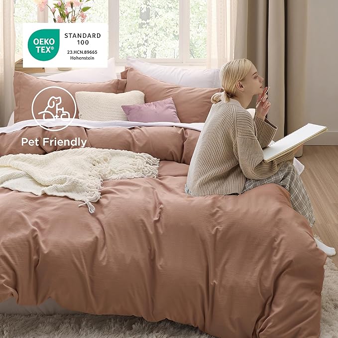 Bedsure Mocha Mousse Duvet Cover Queen Size - 3 Pieces Prewashed Extra Soft Bedding Set, Includes 1 Duvet Cover 90x90 Inches with Zipper Closure & 2 Pillow Shams, Comforter Not Included