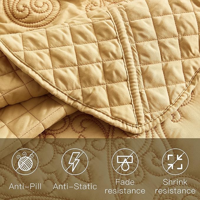 CHIXIN Oversized Bedspread Coverlet Set King Size - Lightweight Bedding Cover - Beautiful Stitching - 5 Piece Reversible Bedspread - Luxury Damask Paisley Pattern (King, Honey-Gold)