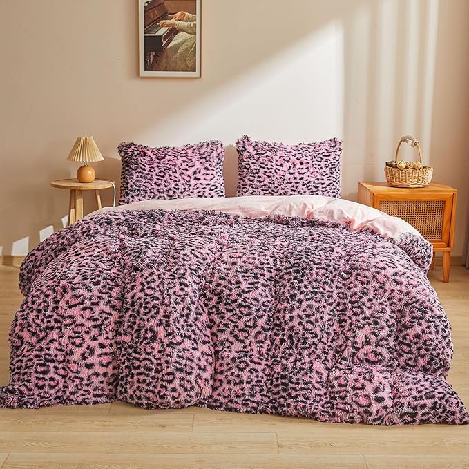 XeGe Cheetah Print Fluffy Faux Fur Duvet Cover Set, 2 Pieces Soft Plush Shaggy Fuzzy Bedding Set(1 Faux Fur Leopard Print Comforter Cover + 1 Furry Pillowcase), Zipper Closure(Twin, Black and Pink)