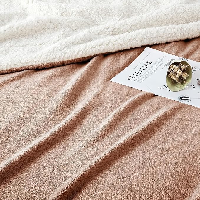 MOONLIGHT20015 Camel Sherpa Blankets Queen Size for Bed - Wholesale Bulk Pack of 9 Sherpa Blankets - Soft Fluffy Throw Blanket for Hotels, Guest Bedroom, 90x90 Inches