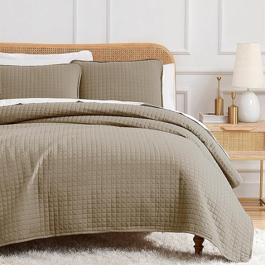 Southshore Fine Living, Inc. Twin Quilt Bedding Set, Soft Brushed Microfiber Taupe Quilts, Twin/XL Coverlet Bedspread, Wrinkle & Pet Hair Resistant Bedding with 1 Pillow Sham, Taupe
