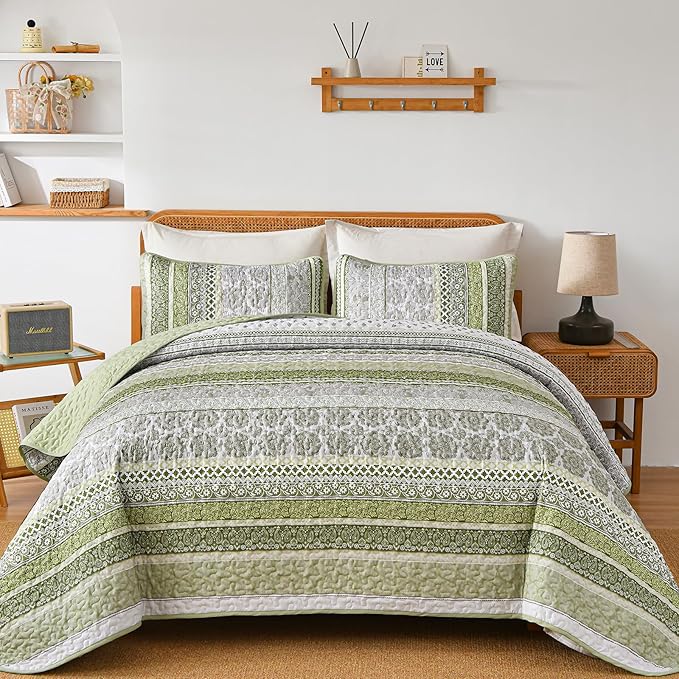 WONGS BEDDING Boho Quilt Set King Size, Sage Green Bohemian 3 Pieces Quilt Sets, Lightweight Bedspread Coverlet Bedding Set for All Season (104"x90")